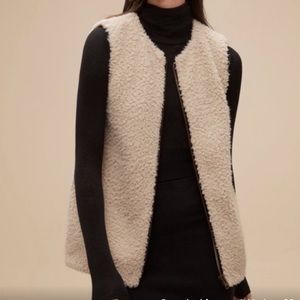 Aritzia Wilfred Chatou Sherpa Vest